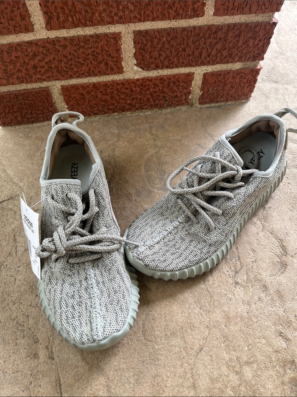Adidas Yeezy Boost 350 AQ2660 Moonrock Grey Knit Low-Top Sneakers